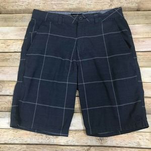 HANG TEN Mens Plaid Shorts Size 30